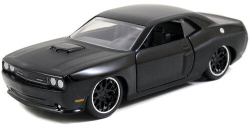 1:32 Ff - '12 Dodge Challenger Srt8 Fast & Furious - 1:32 Dom's '12 Dodge Challenger SRT8 Die-Cast Car - Die-Cast