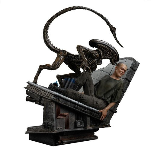 Alien 3 Ellen Ripley and Dog Alien Art Scale Stat Alien 3 - Art Scale 1/10 - Ellen Ripley and Dog Alien Statue - CD Album