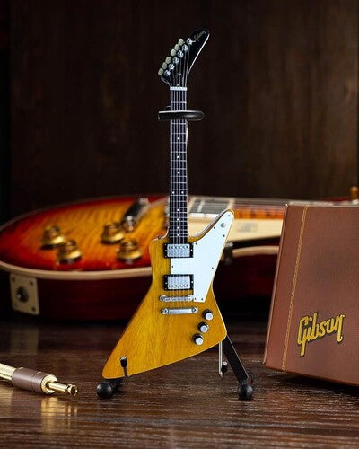 Axe Hvn Eric Church Gibson Hummingbird Cobra Gibson Hummingbird Cobra Burst 10 Inch Miniature Guitar Replca Collectible - CD Album