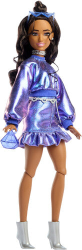 Barbie Deluxe Style Barbie Deluxe Style with Brown Hair in Metallic Blue Outfit - CD Album