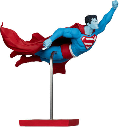 Lee Bermejo DC Direct - Superman by Lee Bermejo (Superman Red & Blue) 1/10 Scale Resin Statue Limited Edition McFarlane Toys - Collectible Figure