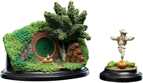 Open Edition Polystone WETA Workshop Polystone - 15 Gardens Smial Hobbit Hole - Collectibles
